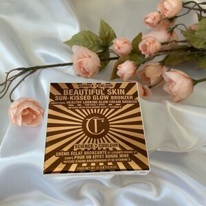Charlotte Tilbury Sun-Kissed Glow Bronzer-Fair/Pale